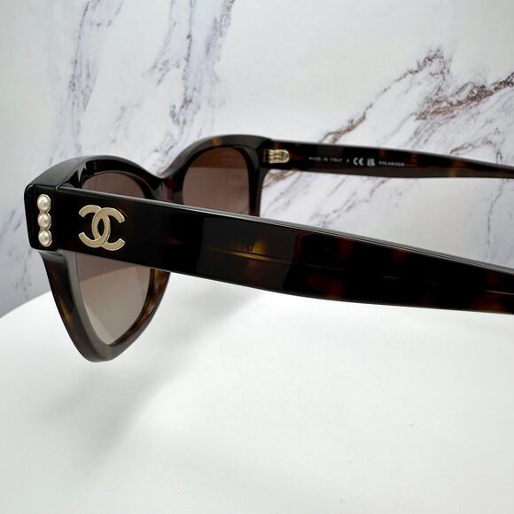 NEW CHANEL Sunglasses Polarized - Picture 14 of 16